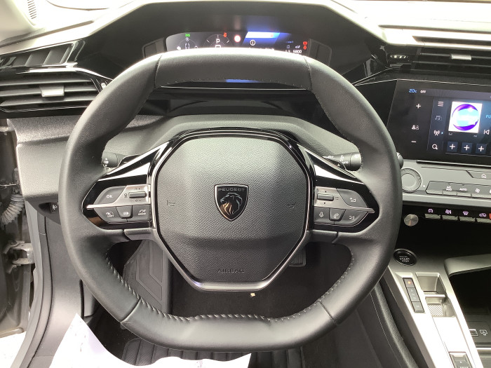 Peugeot 308 Hybrid 136 e-DCS6 Allure