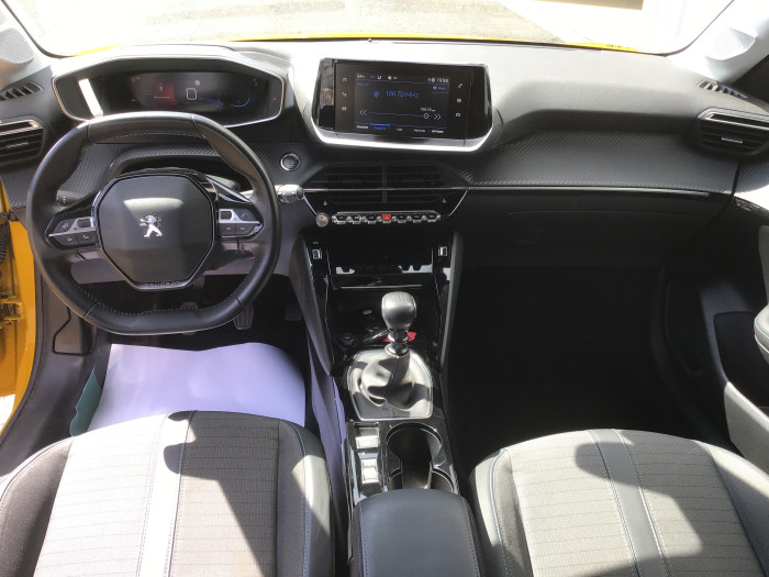 Peugeot 208 PureTech 100 S&S BVM6 Allure