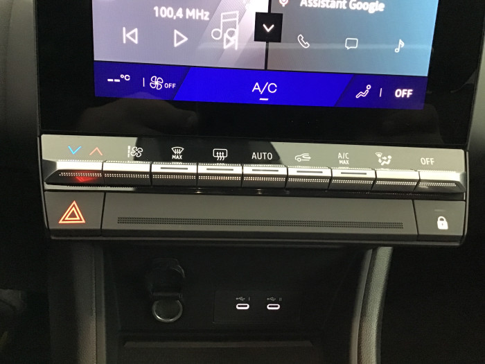 Renault SYMBIOZ Nouveau mild hybrid 140 ch Techno