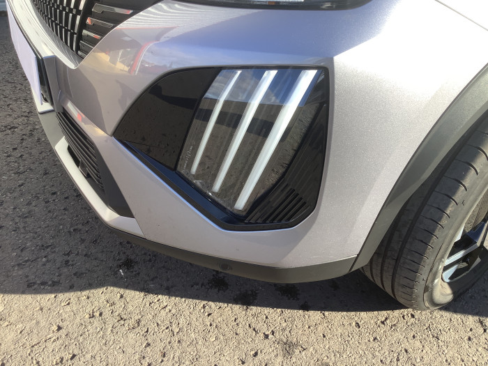 Peugeot 2008 Nouveau 100 S&S BVM6 Allure