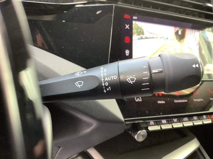 Peugeot 408 Hybrid 136 e-DCS6 Allure