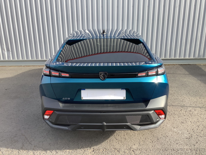 Peugeot 408 Hybrid 136 e-DCS6 Allure