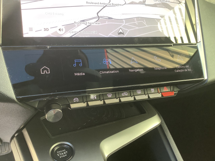 Peugeot 408 Hybrid 136 e-DCS6 Allure