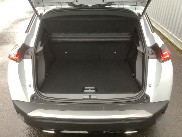 Peugeot 2008 Nouveau Hybrid 145 e-DCS6 Allure