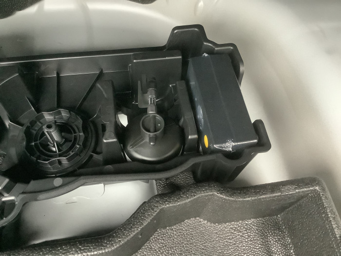 Peugeot 2008 Nouveau Hybrid 145 e-DCS6 Allure