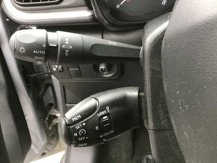 Citroën C3 PureTech 83 S&S BVM5 Feel Business