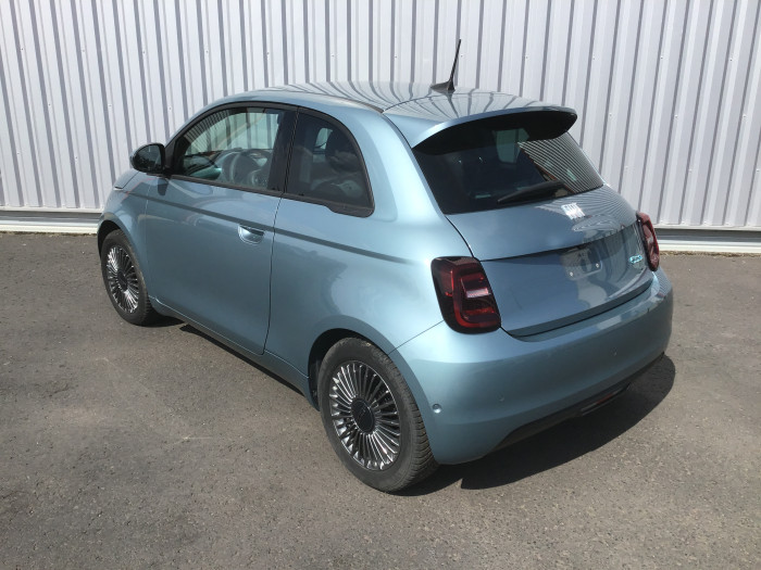 Fiat 500e BERLINE MY22 SERIE 1 STEP 1 500 e 118 ch Icone