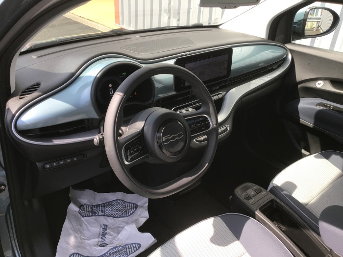 Fiat 500e BERLINE MY22 SERIE 1 STEP 1 500 e 118 ch Icone