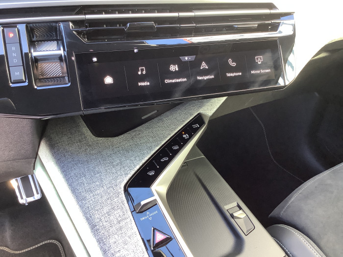 Peugeot 5008 Nouveau Hybrid 145 ch e-DCS6 GT