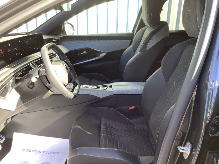 Peugeot 5008 Nouveau Hybrid 145 ch e-DCS6 GT