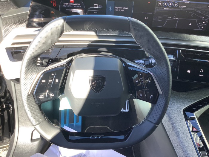 Peugeot 5008 Nouveau Hybrid 145 ch e-DCS6 GT