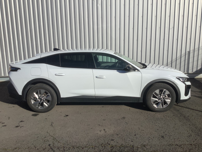 Peugeot 408 Hybrid 136 e-DCS6 Allure