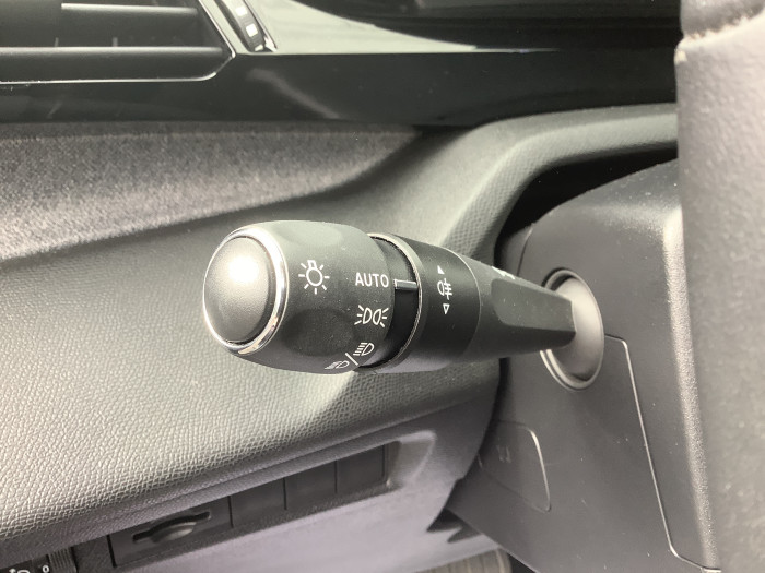 Peugeot 308 Nouvelle BlueHDi 130ch S&S EAT8 Allure