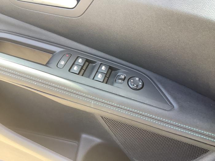 Peugeot 3008 Hybrid 180 e-EAT8 Allure Pack