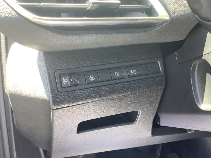 Peugeot 3008 Hybrid 180 e-EAT8 Allure Pack