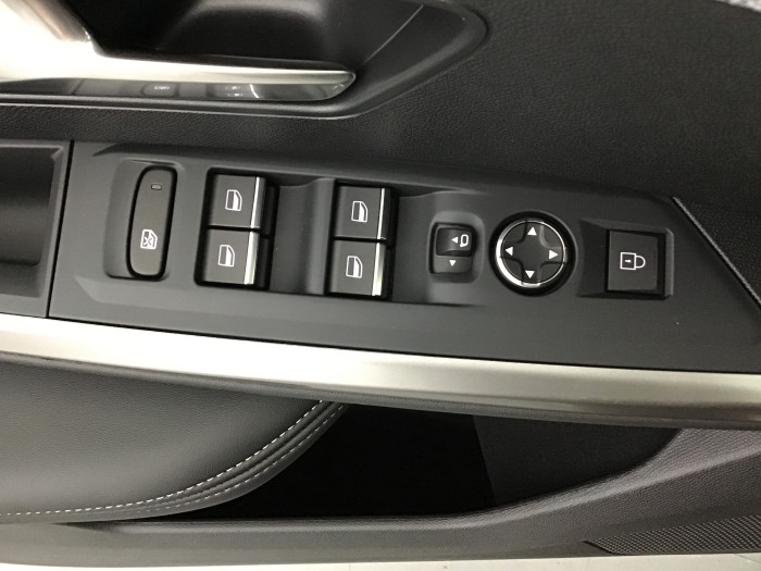 Peugeot 3008 Nouveau Hybrid 145 e-DCS6 GT