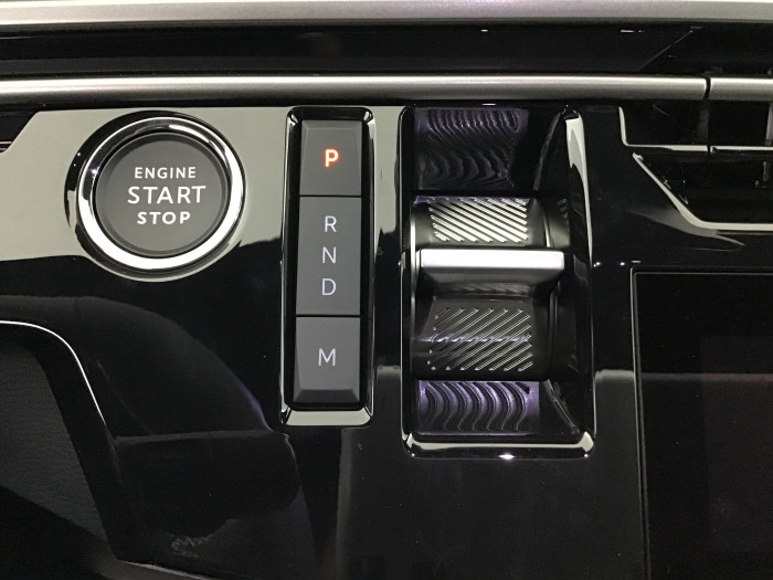 Peugeot 3008 Nouveau Hybrid 145 e-DCS6 GT