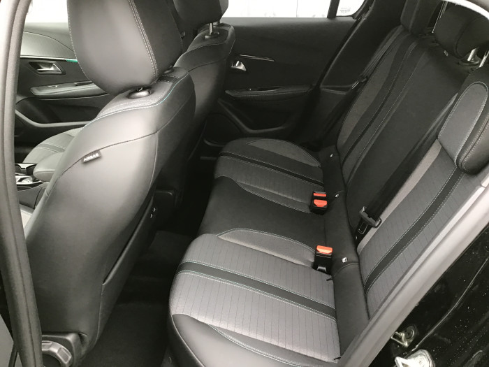 Peugeot 208 PureTech 100 S&S BVM6 Allure Pack
