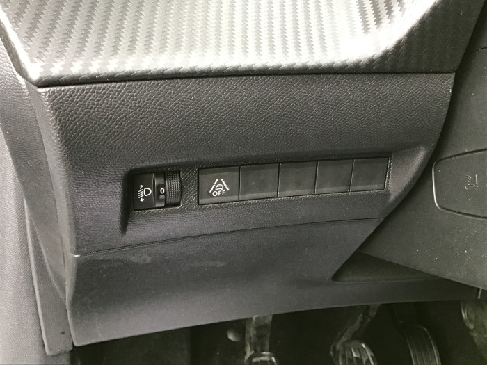 Peugeot 208 PureTech 100 S&S BVM6 Allure Pack