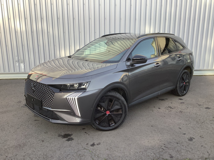 DS DS 7 Nouveau BlueHDi 130 EAT8 Performance Line