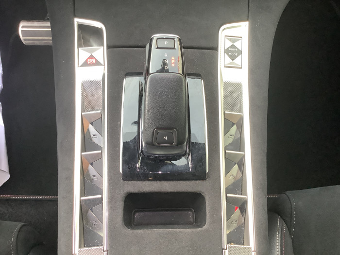 DS DS 7 Nouveau BlueHDi 130 EAT8 Performance Line