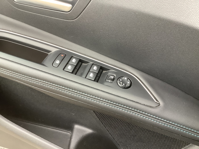 Peugeot 3008 BlueHDi 130ch S&S EAT8 Allure Pack
