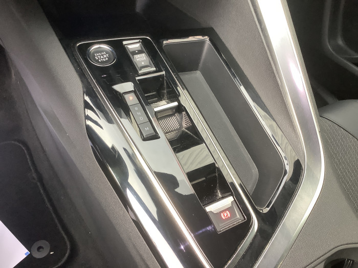 Peugeot 3008 BlueHDi 130ch S&S EAT8 Allure Pack