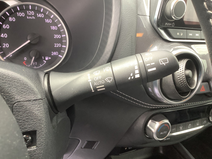 Nissan JUKE 2023.5 DIG-T 114 Tekna
