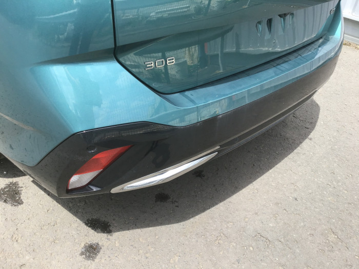 Peugeot 308 SW PureTech 130ch S&S EAT8 GT