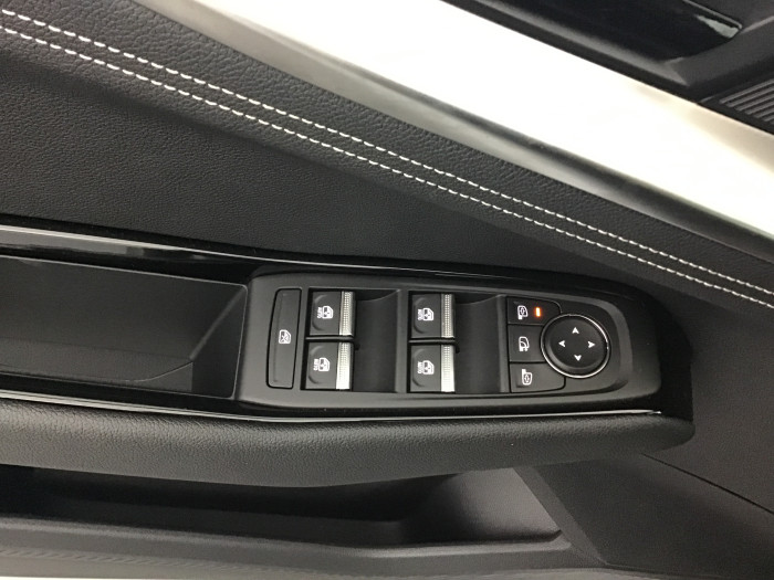 Renault AUSTRAL Nouveau full hybrid E-Tech 200 ch Techno