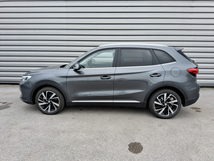 MG ZS Nouveau 1.5 L Hybrid+ 197 ch Luxury