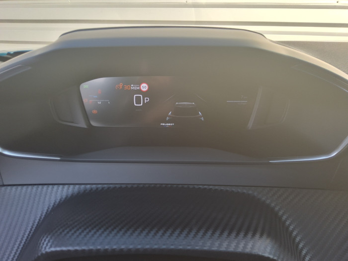 Peugeot 2008 Nouveau Hybrid 145 e-DCS6 Allure