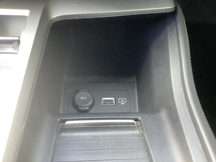 Peugeot 308 Hybrid 136 e-DCS6 GT