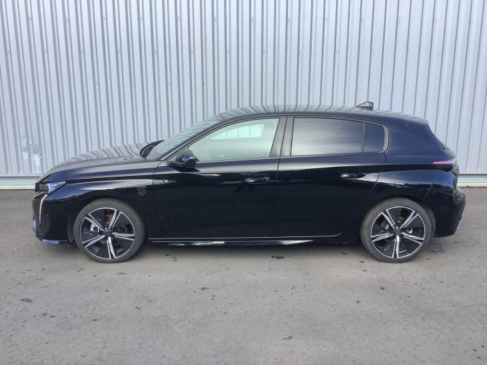 Peugeot 308 Hybrid 136 e-DCS6 GT
