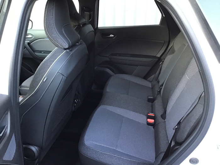 Renault CAPTUR Nouveau mild hybrid 160 EDC Techno