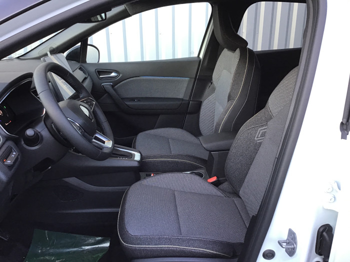Renault CAPTUR Nouveau mild hybrid 160 EDC Techno