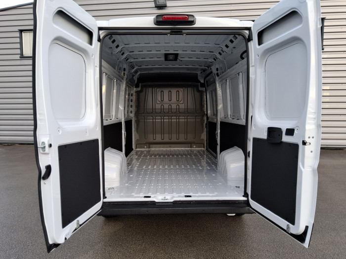 Peugeot BOXER FOURGON Nouveau FGN TOLE 3.5 T L3H2 140 S&S BVM6