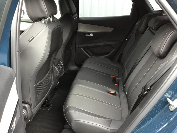 Peugeot 3008 BlueHDi 130ch S&S EAT8 GT