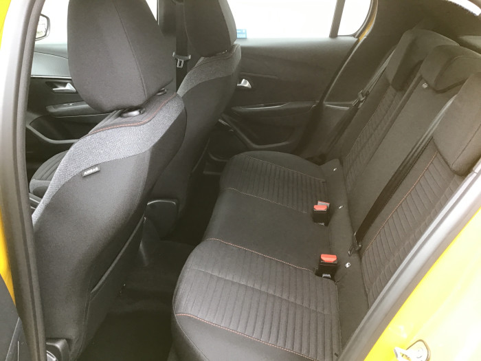 Peugeot 208 PureTech 100 S&S BVM6 Active