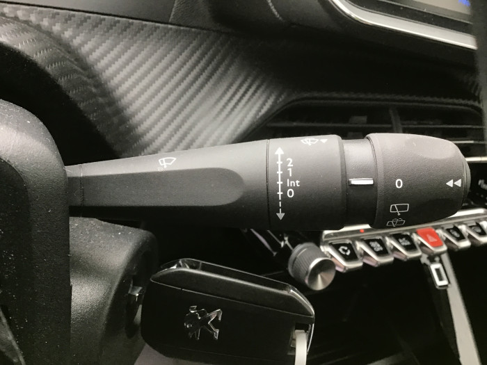 Peugeot 208 PureTech 100 S&S BVM6 Active