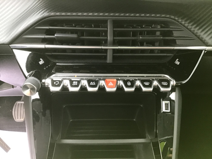 Peugeot 208 PureTech 100 S&S BVM6 Active