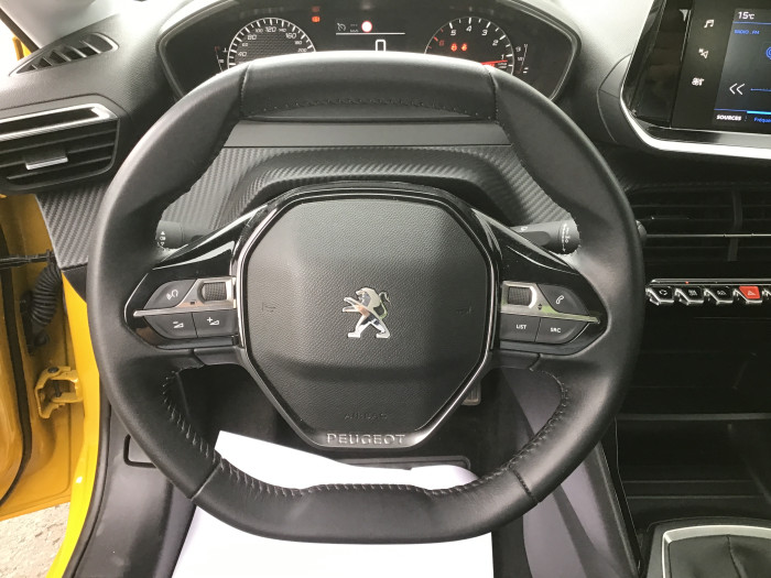 Peugeot 208 PureTech 100 S&S BVM6 Active