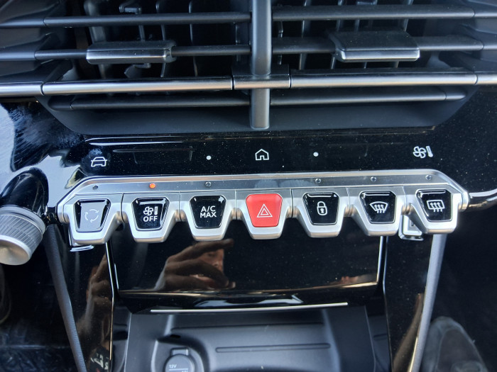 Peugeot 2008 Nouveau Hybrid 145 ch e-DCS6 Allure