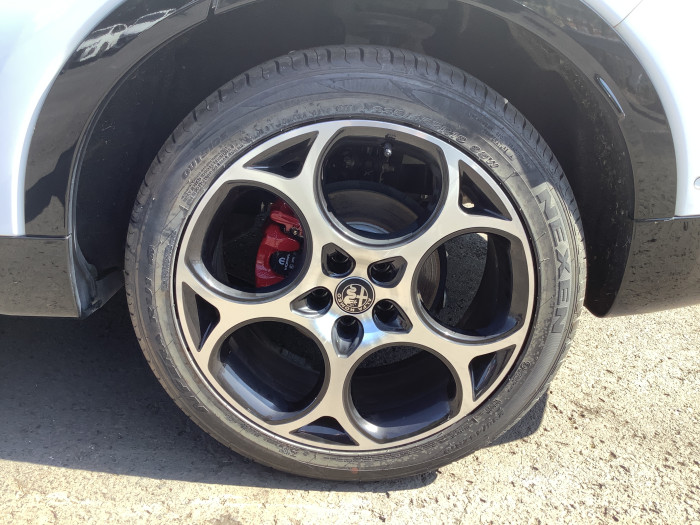 Alfa Romeo TONALE 1.5 Hybrid 160 ch VGT TCT7 Veloce
