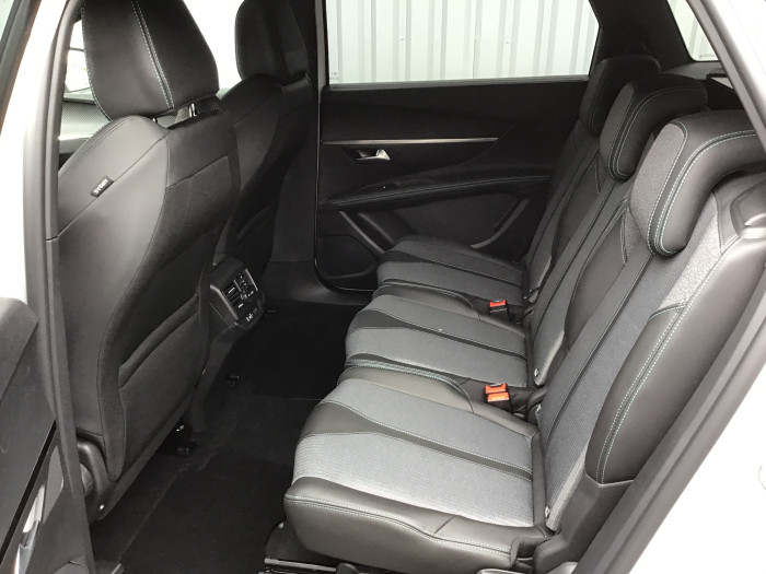 Peugeot 5008 BlueHDi 130ch S&S EAT8 Allure Pack
