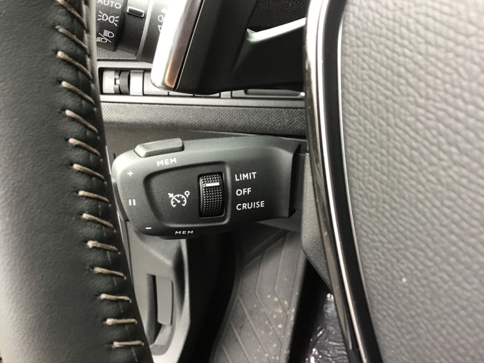 Peugeot 5008 BlueHDi 130ch S&S EAT8 Allure Pack