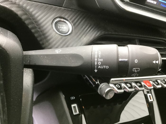 Peugeot 208 PureTech 100 S&S BVM6 Allure Pack