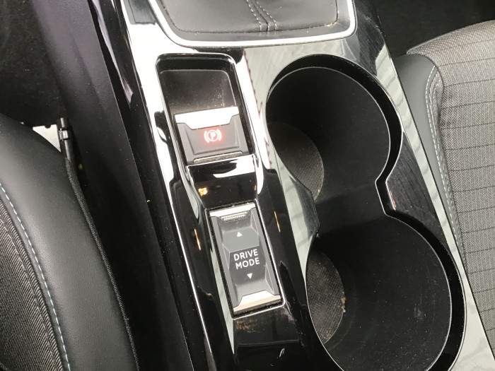 Peugeot 208 PureTech 100 S&S BVM6 Allure Pack