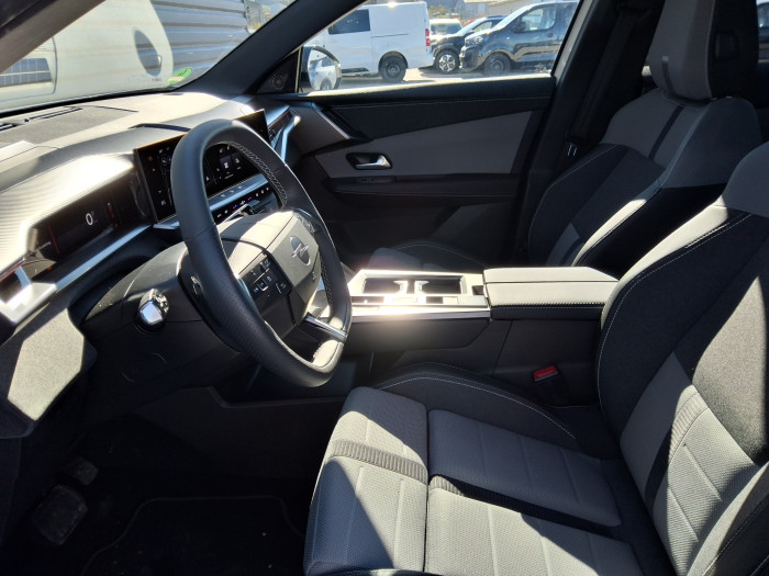 Opel GRANDLAND Nouveau 1.2 Turbo Hybrid 145 ch e-DCT6 GS