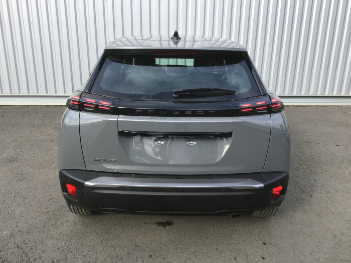 Peugeot 2008 Nouveau PureTech 100 S&S BVM6 Active
